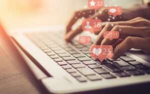 Read more about the article Why Every Business Needs a Professional Website in 2025